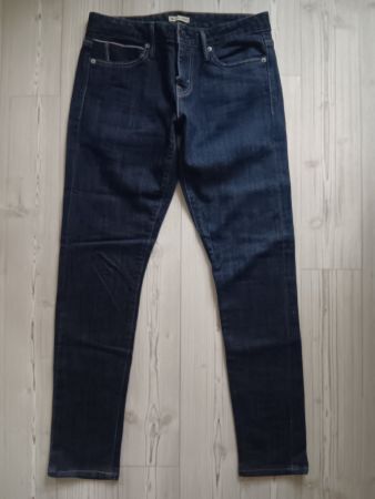 LEVIS Jeans "BOYFRIEND SKINNY" W25 (RACCOURCI / GEKURZT)