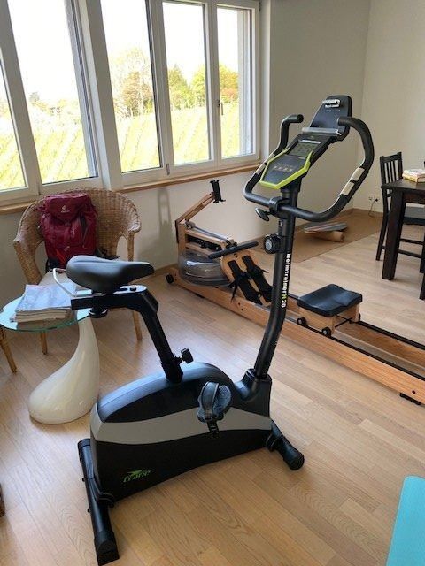 Heimtrainer H20 von Aldi neu CHF 129. Acheter sur Ricardo