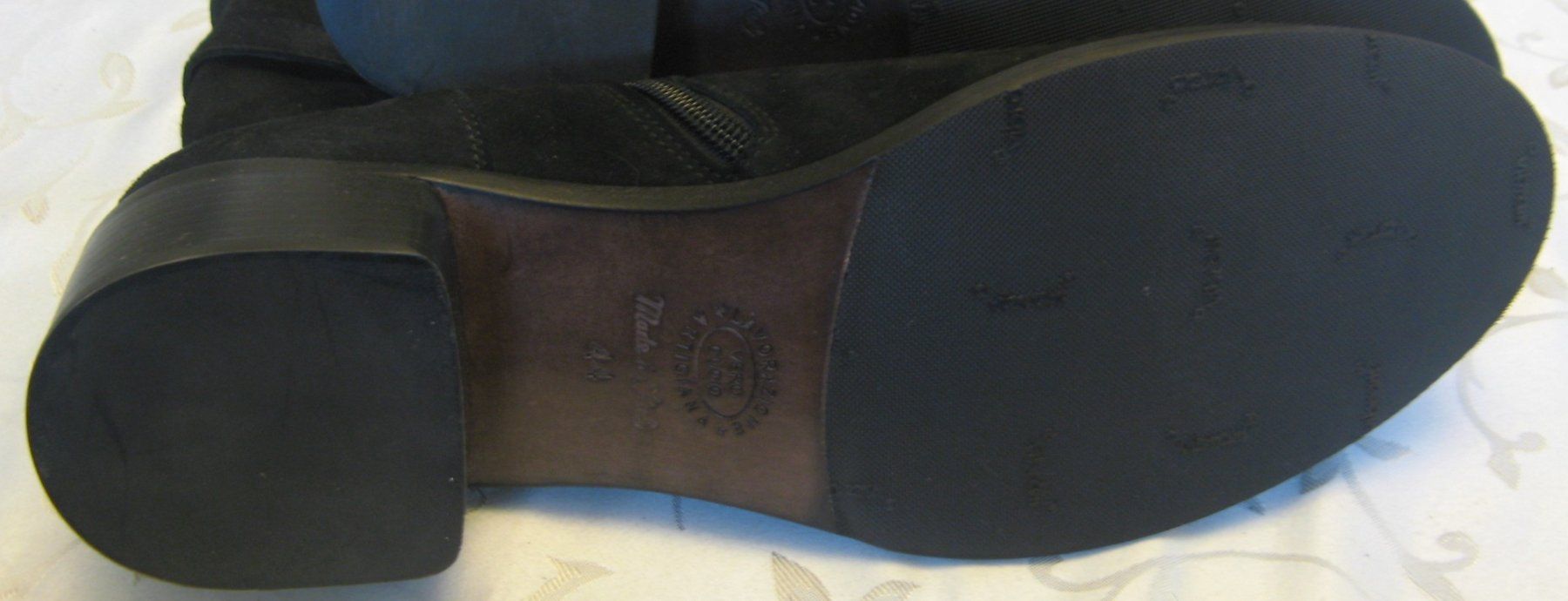 Scarpe da donna: Damenstiefel Wildleder Grösse 44 – Nuovo (secondo la descrizione) da Frauenfeld venduto da Interessent1 3