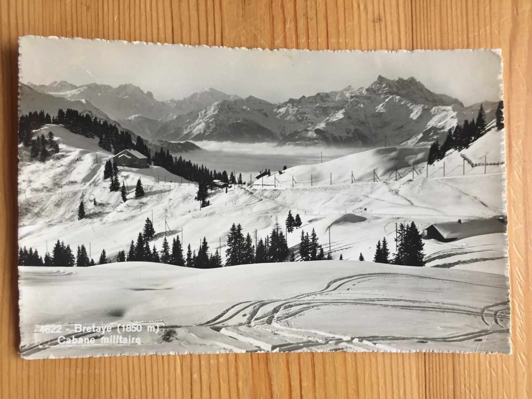 Cartes postales: Bretaye - Cabane militaire - AK 1945 – D'occasion à Oberuzwil par Henri09