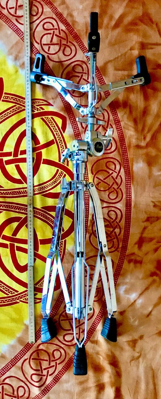 Strumenti musicali: Pearl S-1030L Snare Drum Stand, Konzert Version, gebraucht – Usato da Morschach venduto da burgo007 2