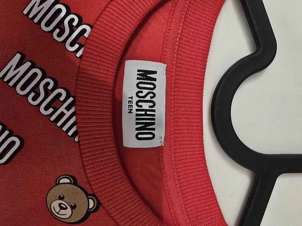 T-shirt: Maglietta Moschino – Usato da Montagnola venduto da the_c2fp 1