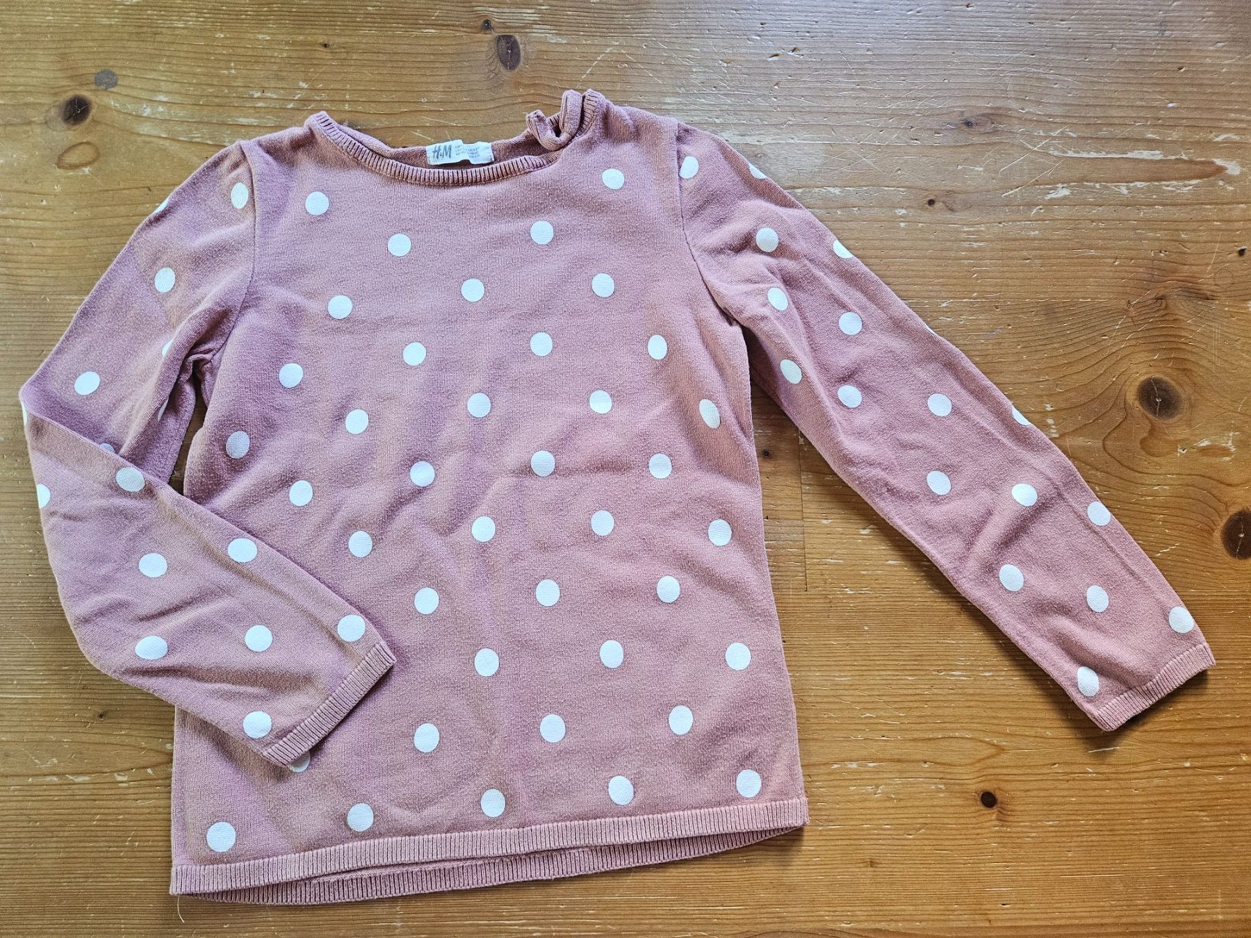 H&M Pulls et sweat-shirts: H&M Pulli dünn 128/134 – D'occasion à Rifferswil par fle_5nqr