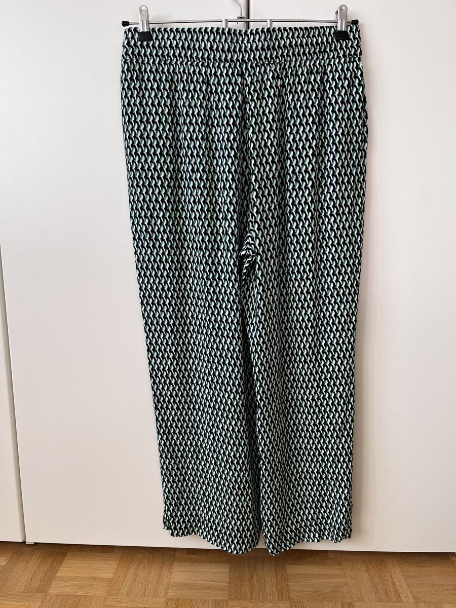 Tommy Hilfiger Hosen: Tommy Hilfiger Hose Muster Gr. 40 – Gebraucht aus Zürich von Kleanthy 1