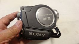 SONY DCR-DVD505-4.MP-4GB-MOV KAM KARTE.ZUBEHOREB-TASHE-LÄÜFT