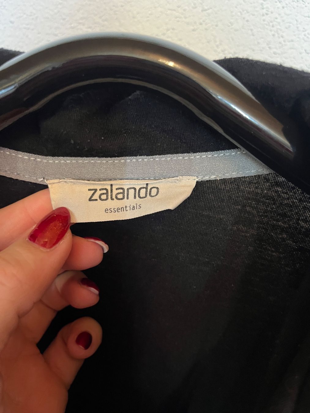 Negligees & Pigiami: Zalando Essentials Pyjama Nachthemd dunkelblau – Usato da Kriessern venduto da loolah 1