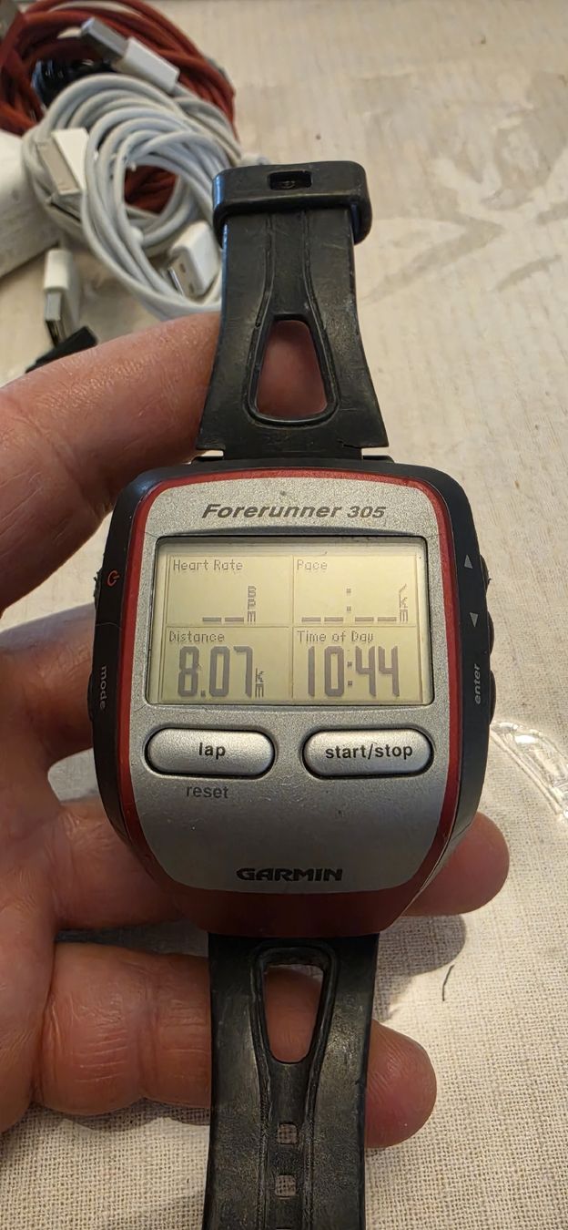 Garmin Uhren: Garmin forerunner  – Gebraucht aus Lyss von ram76