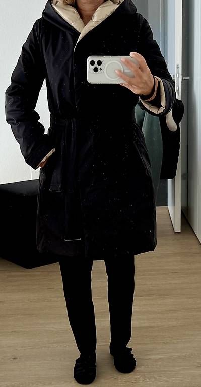 Cappotti: Wintermantel von Max Mara Weekend mit Gurt – Usato da Wil SG venduto da Ancillasutter