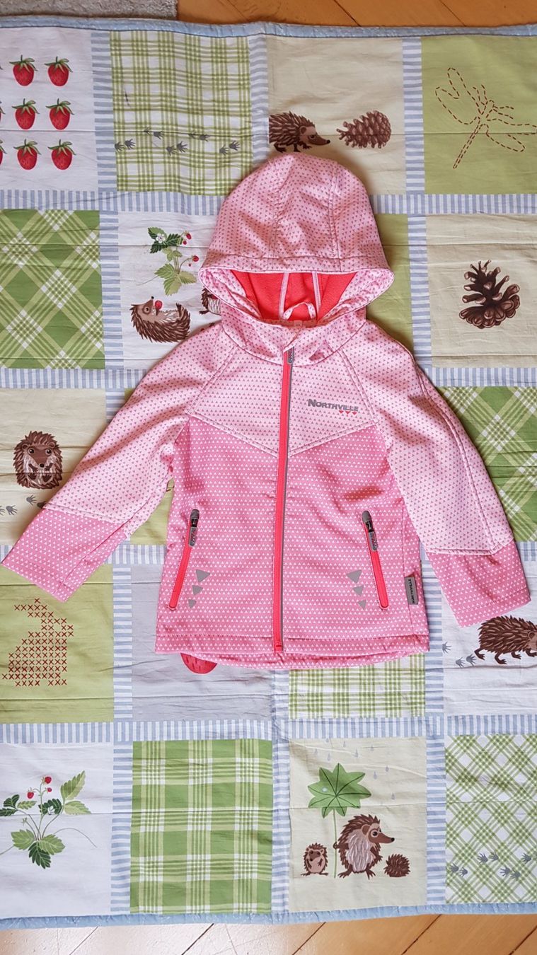 C&A Vestes & Manteaux: Softshelljacke Gr.110 – D'occasion à Luzern par silvermoon12