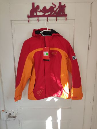 Jacke Jack Wolfskin Gr 152 *NEU *
