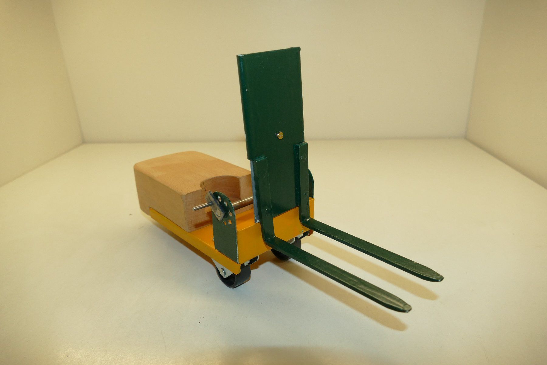 Gabelstapler & Hubwagen: Gabelstapler Marke Eigenbau – Gebraucht aus Niederhasli von rail-duerst 2
