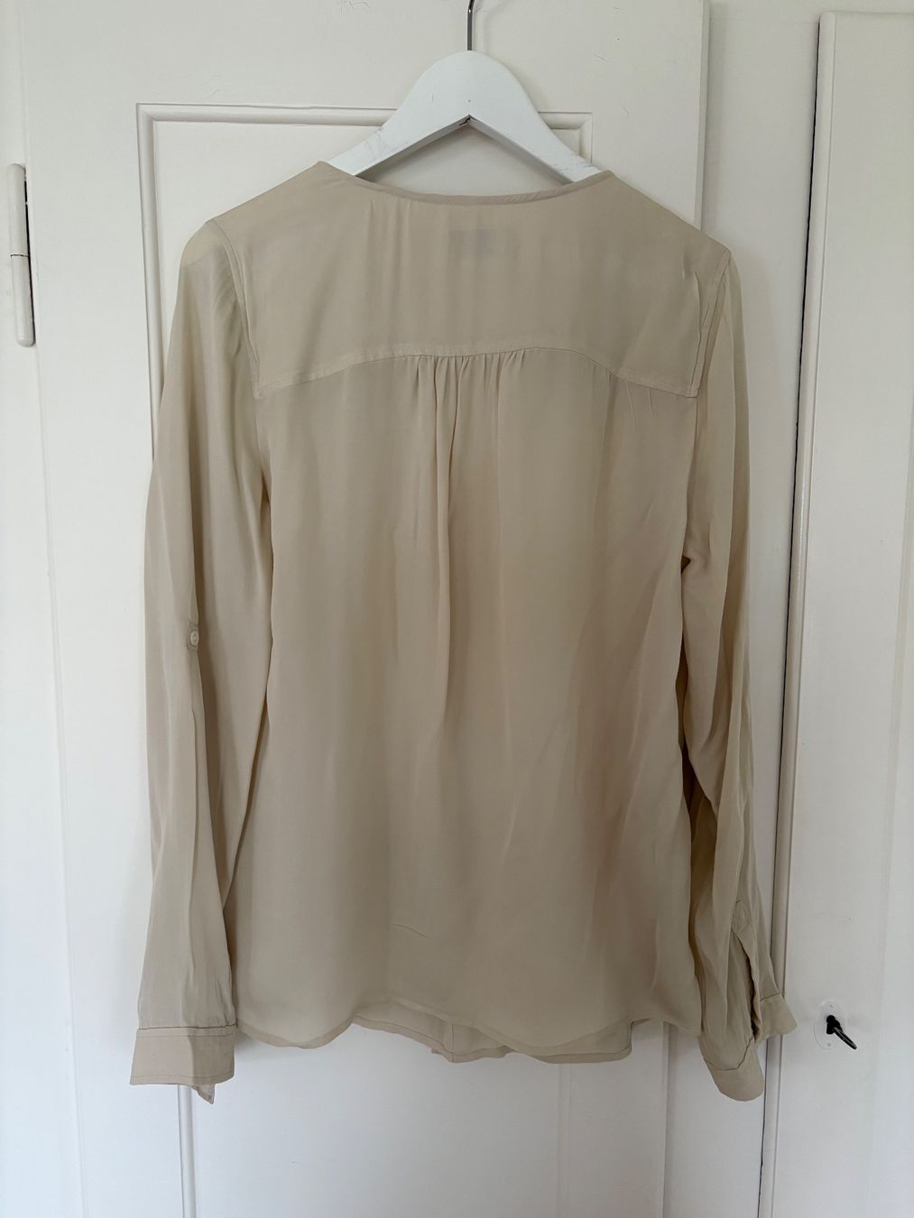 Closed Blusen: Seidenbluse Closed beige Gr. M – Gebraucht aus Zollikon von Tmango 1