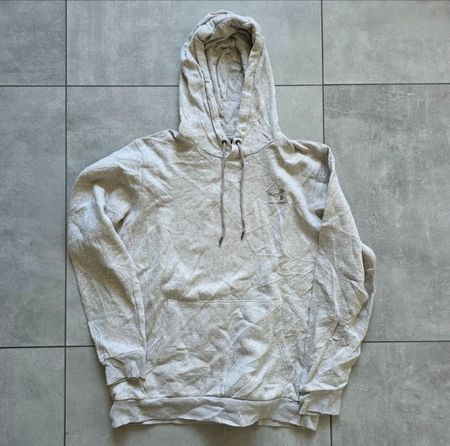 Under Armour Kapuzenpullover grau Grösse M