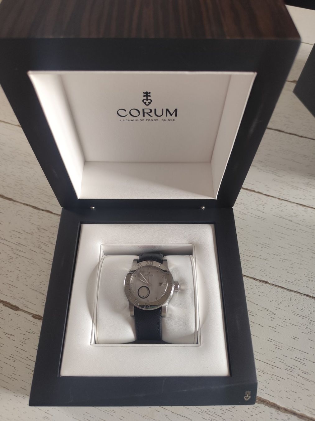 Corum Uhren: Montre Corum Romulus 42 mécanique acier – Gebraucht aus Neuchâtel von sis_2wcq 6