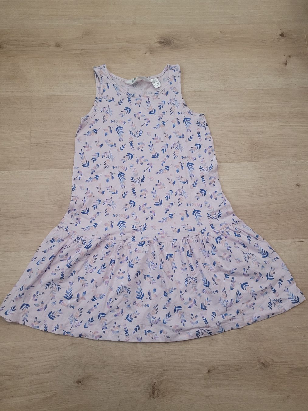 Robes et jupes: Kleid 122/128 – D'occasion à Lupsingen par sta_wgg5