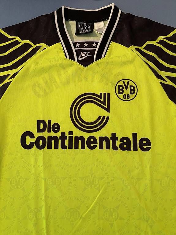BVB Maillots de corps & Pantalons: Borussia Dortmund Trikot 1994/1995 ("Meistertrikot") – D'occasion à Fehraltorf par luckysascha123