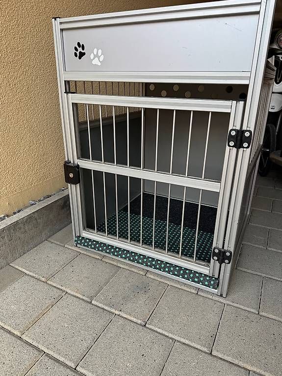 Käfige, Transport & Sicherheit: Hundebox – Gebraucht aus Walenstadt von dan_w52w 1