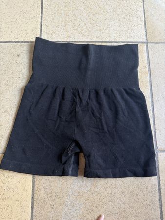 Sport Shorts black size S good condition