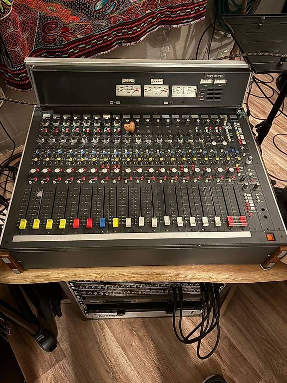 Console di mixaggio: Studer 962 full full recaped von Timon Kurz – Usato da Zürich venduto da Flvr