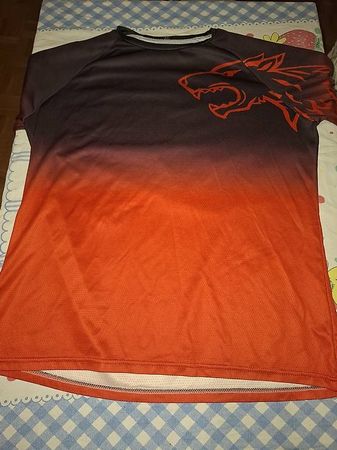 MAILLOT DE SPORT ORANGE/NOIR