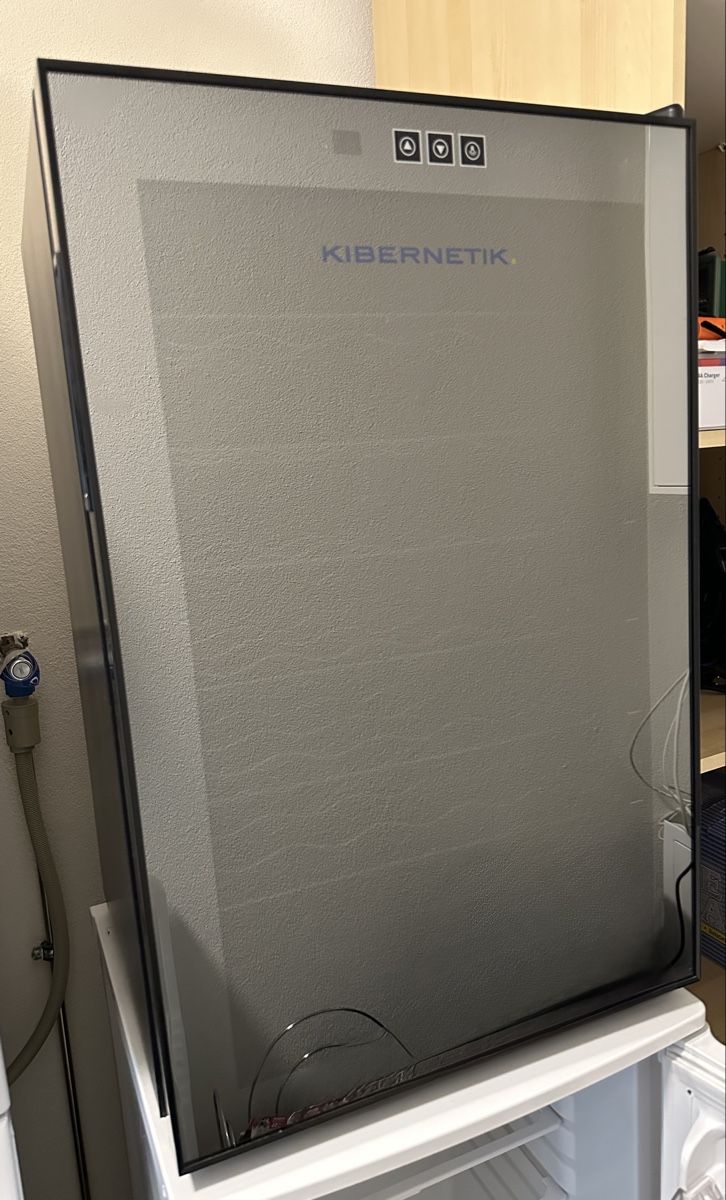 Kibernetik Kühlschrank: Weinkühlschrank Kibernetik TH28 A – Gebraucht aus Dübendorf von mic_l5t2 2