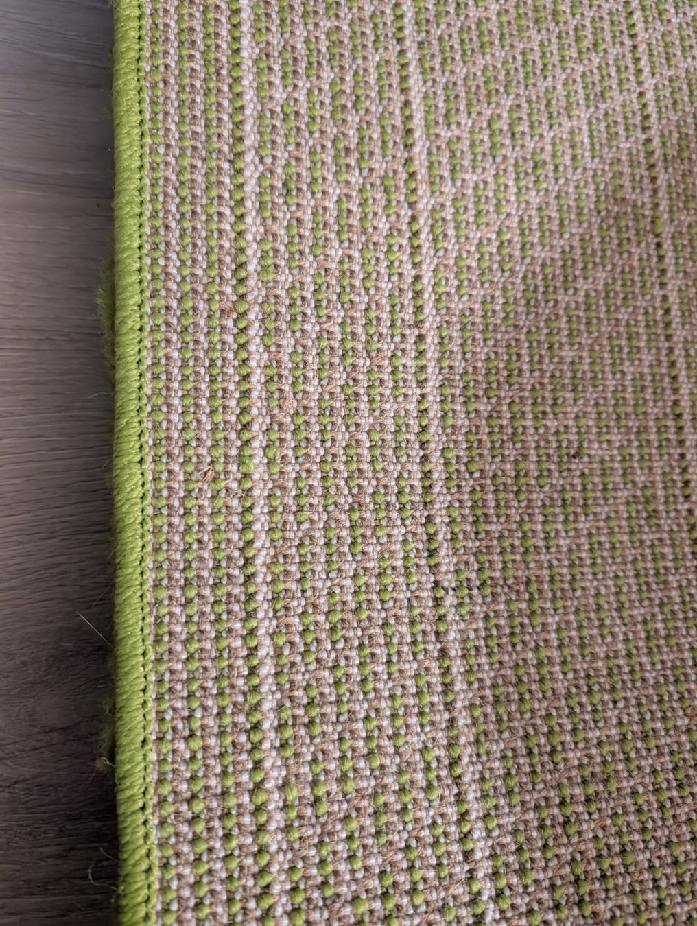 Tappeti: grüner Teppich 70x140cm – Usato da Zofingen venduto da Danmu1981 2