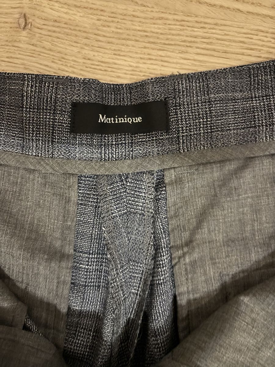 Pantalons: Stoffhose – Neuf (Voir description) à Volketswil par This_ 2