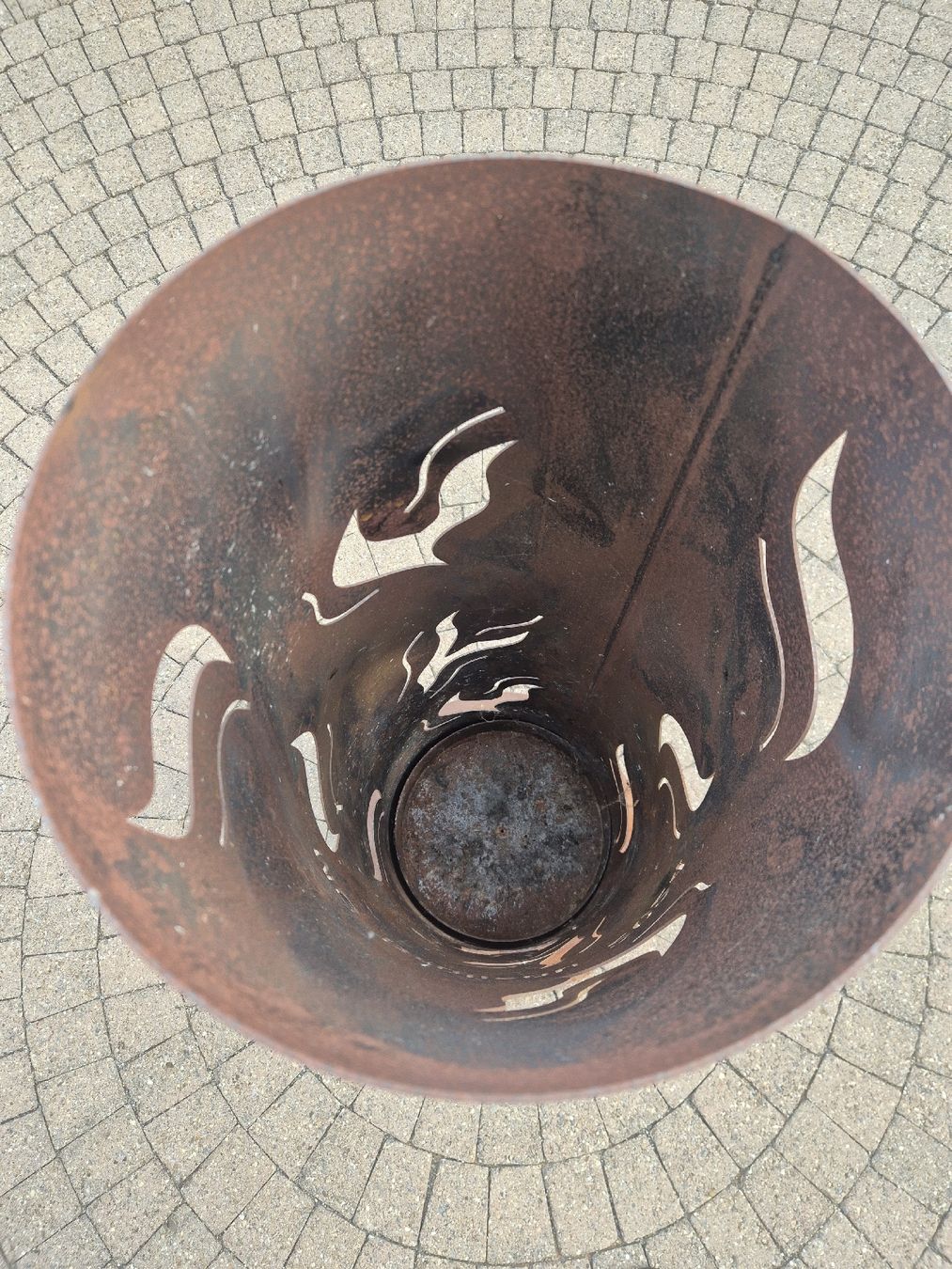 Cheminée d'extérieur: Feuersäule Metall Rostig – D'occasion à Weissbad par pat_mp8c 2