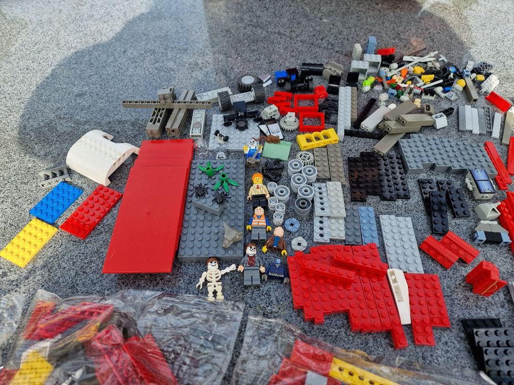Lego Scuderia Ferrari Truck 8654 9