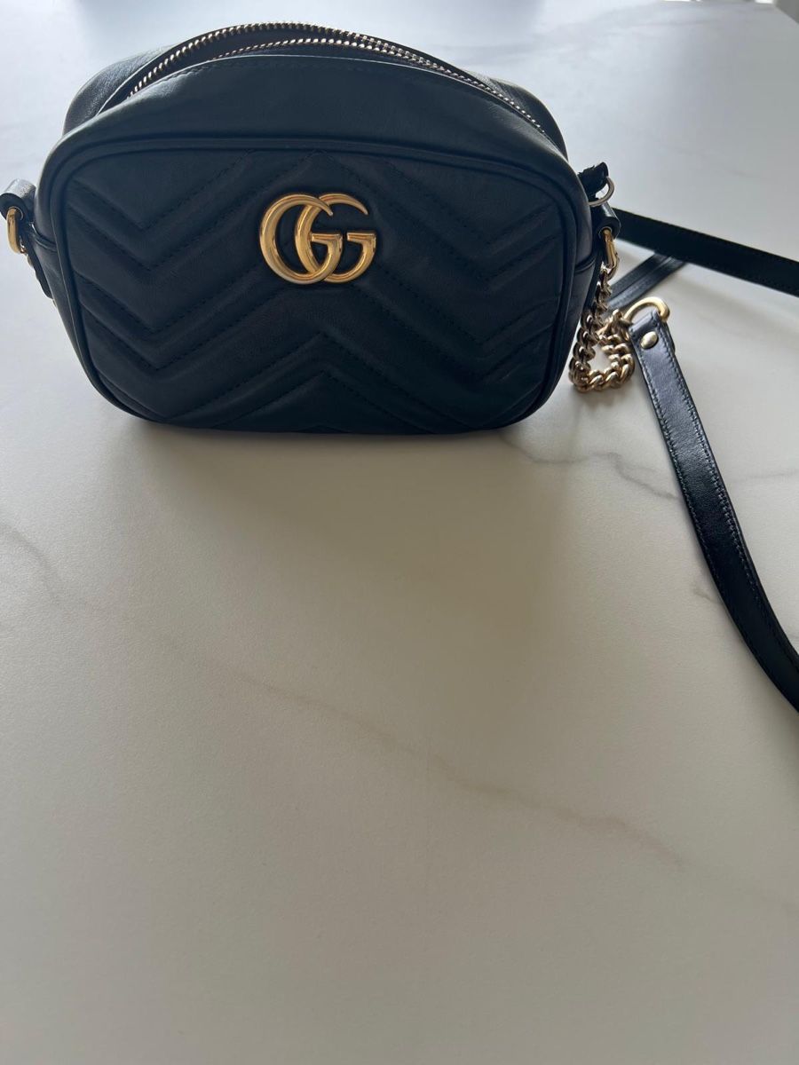 Gucci Borse da donna: Original Gucci GG Marmont Camera Bag Schwarz – Nuovo (secondo la descrizione) da Rottenschwil venduto da chr_xh8x