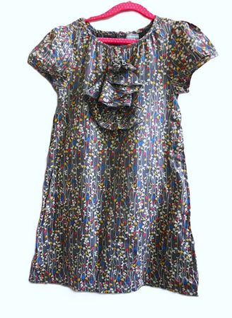 s.Masse Gr. 122 süsses Kleid grau bunt gefüttert VERTBAUDET