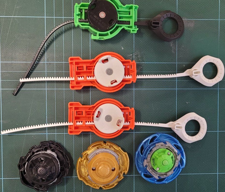 Spielzeuge: Beyblade Arena – Gebraucht aus Dübendorf von win_d97m 5