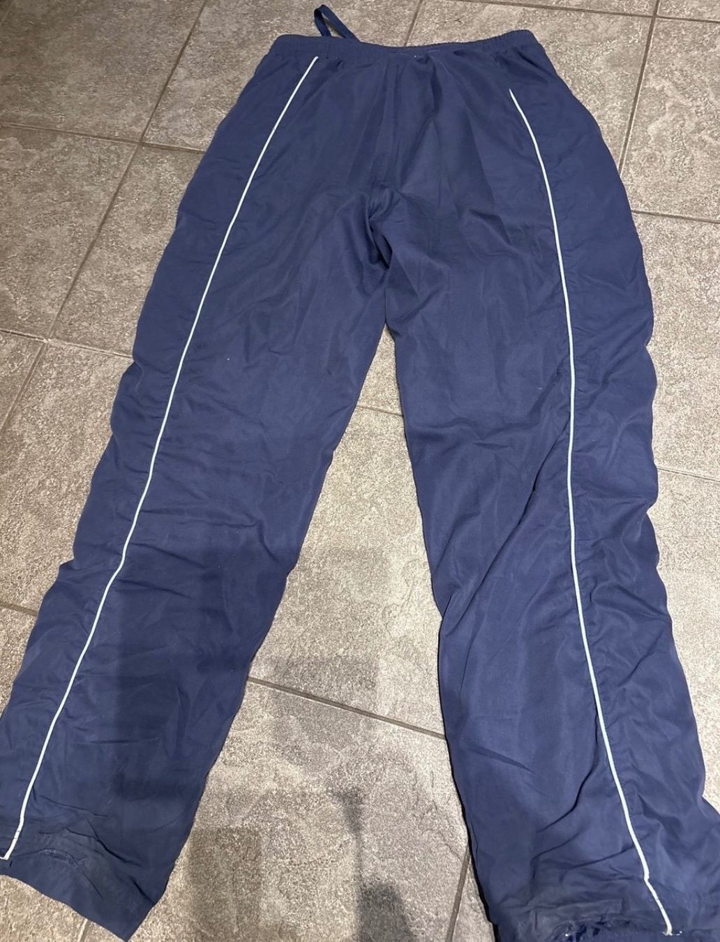 Pantaloni: L.A. SHADY Trainingshose Grösse S – Usato da Zürich venduto da sop_tq8x 1