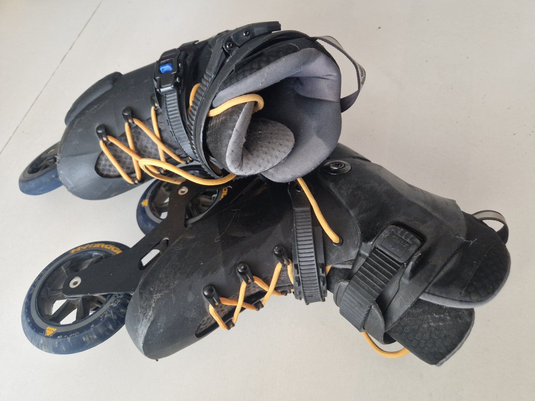Pattini in linea & Pattini a rotelle: Rollerblade Twister Edge 110 3wd – Usato da Bürglen TG venduto da allerlei.77 3