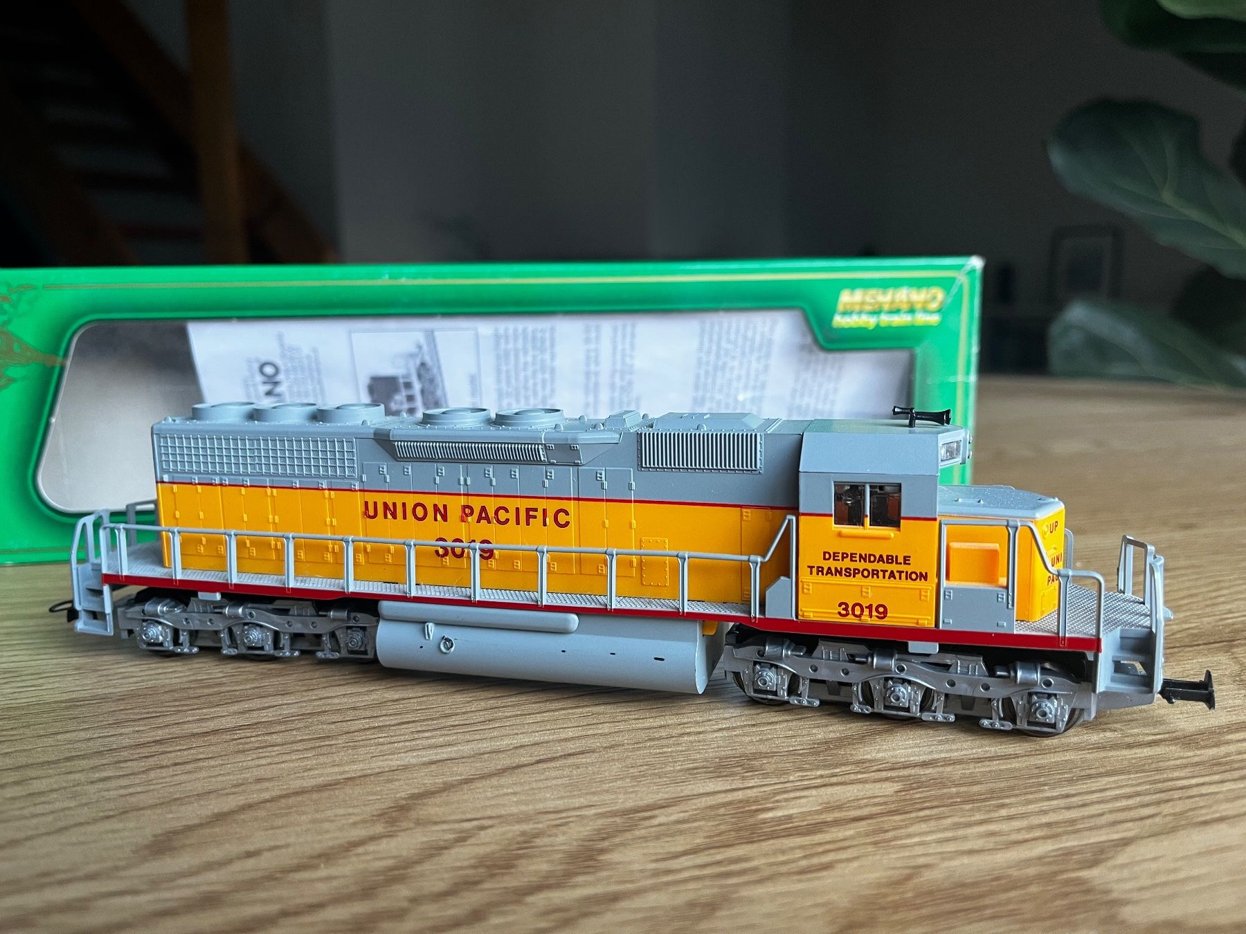 Mehano Modelleisenbahnen: Mehano Union Pacific EMD SD 40 USA – Gebraucht aus Mollis von zurichakos