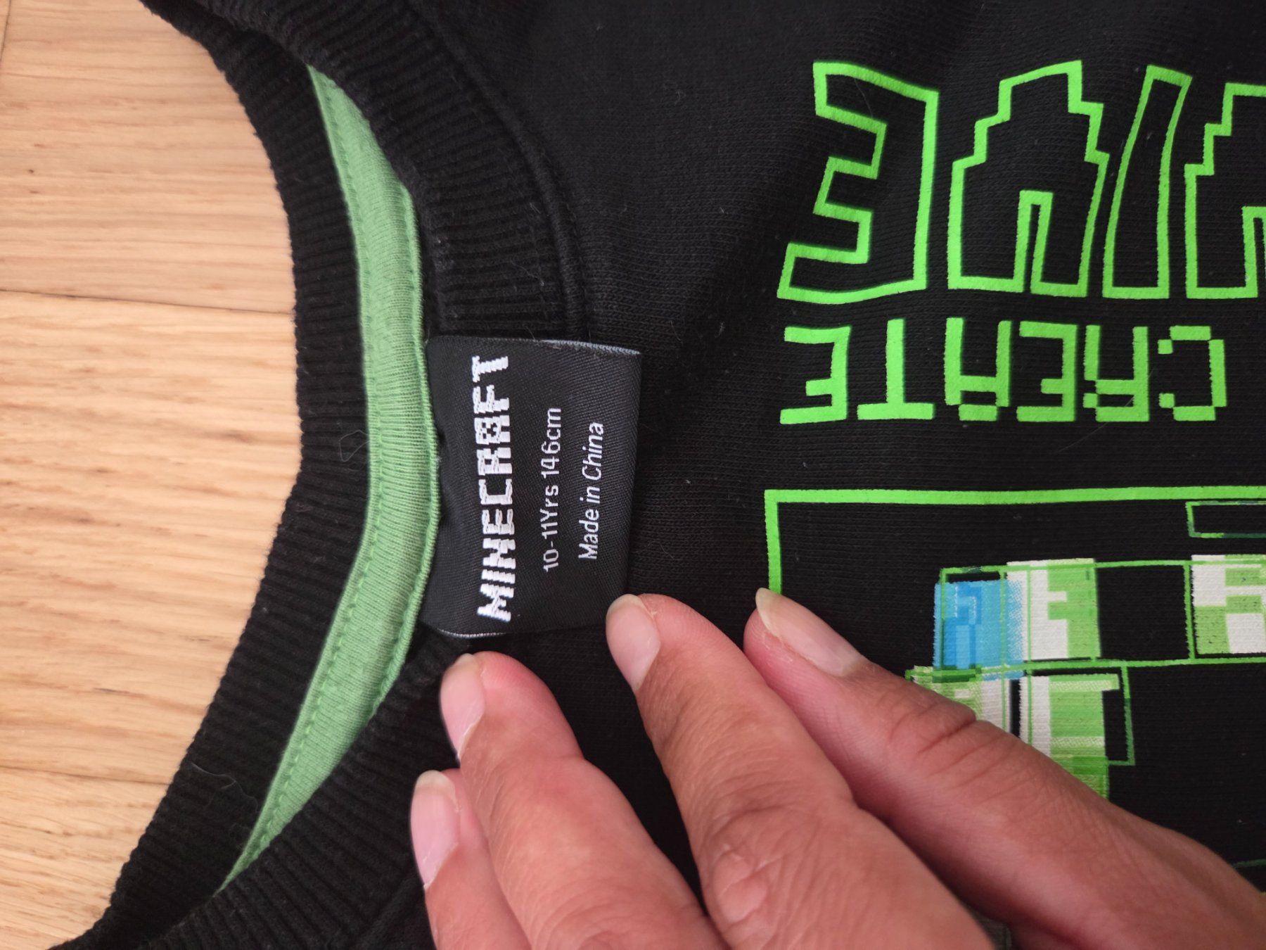Maglioni & Felpe: Minecraft Pullover schwarz Grösse 146 gut erhalten – Usato da Winterthur venduto da criss_surdila 1