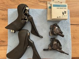 Shimano Ultegra R8020 hydraulic brake levers and calipers