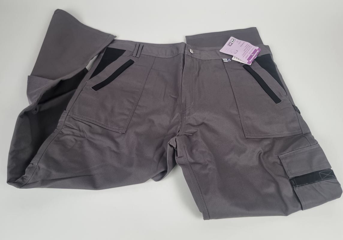 Pantalons: THREELINE Image Arbeitshose lang – D'occasion à Urtenen-Schönbühl par Restwert_Schoenbuehl