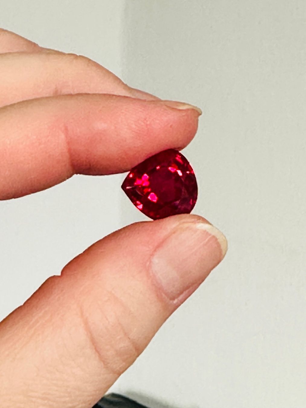 Pietre preziose: 10.99 Cts Certified – Nuovo e nell'imballaggio originale da Genève venduto da AWWA 8