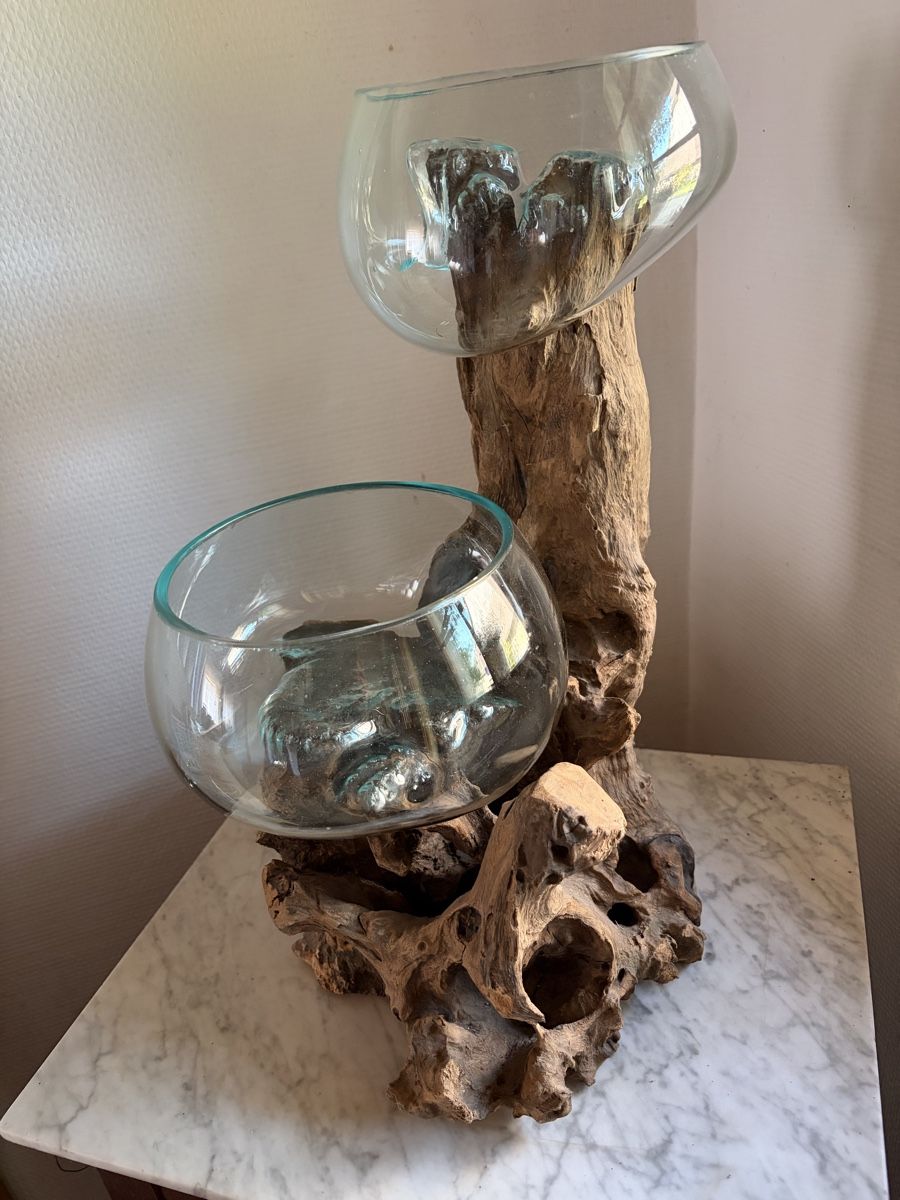 Skulpturen & Statuen: Dekoratives Kaffeholz Objekt mit 2 Glaskugeln. – Neu (gemäss Beschreibung) aus Detligen von corabero