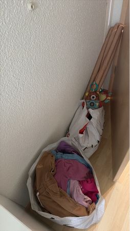  Kleider fuer Kinder guter Zustand