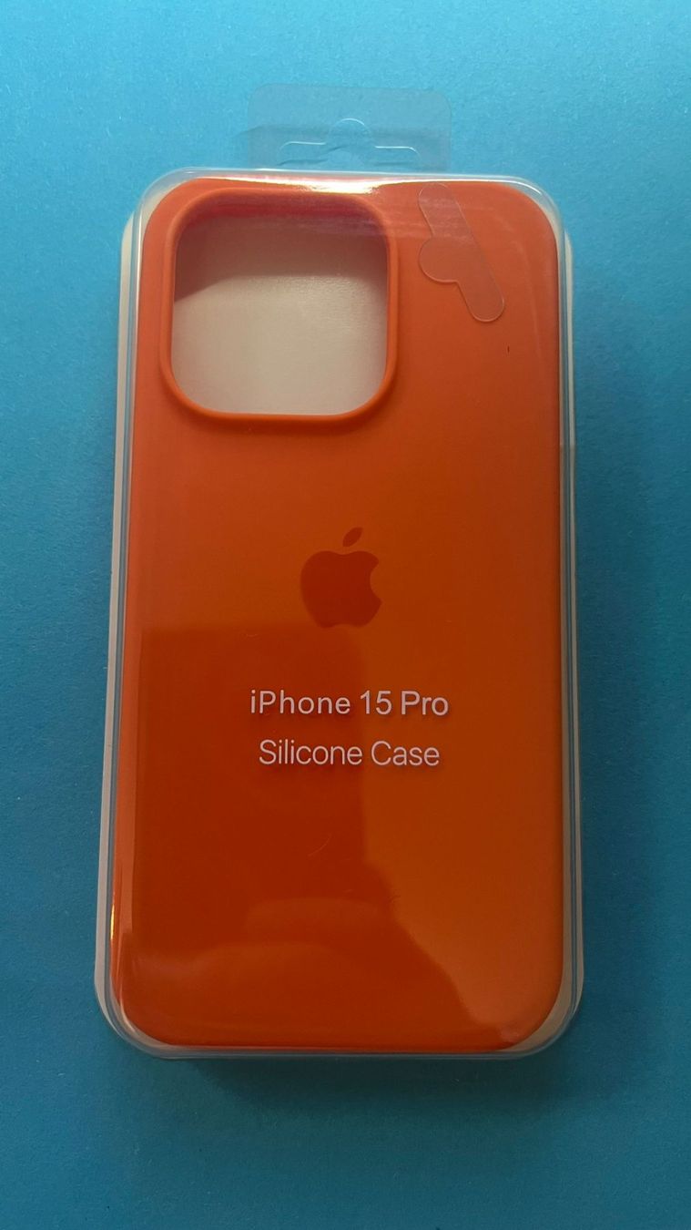 Cover & Protezioni schermo: Coque iPhone 15 Pro Différentes couleurs. Hülle – Nuovo e nell'imballaggio originale da Eysins venduto da pro_7lnq 8