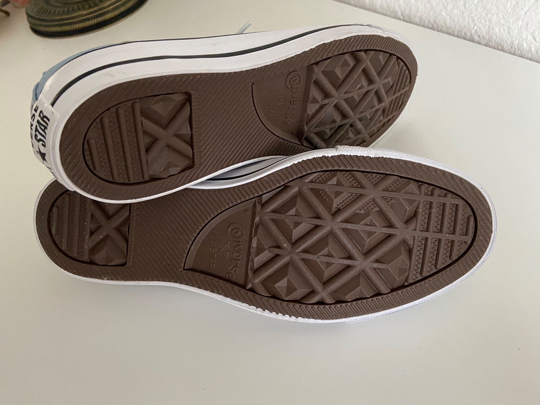 Converse Scarpe da donna: Neue Converse Hellblau - Grösse 37 – Nuovo e nell'imballaggio originale da Bern venduto da Javero 4