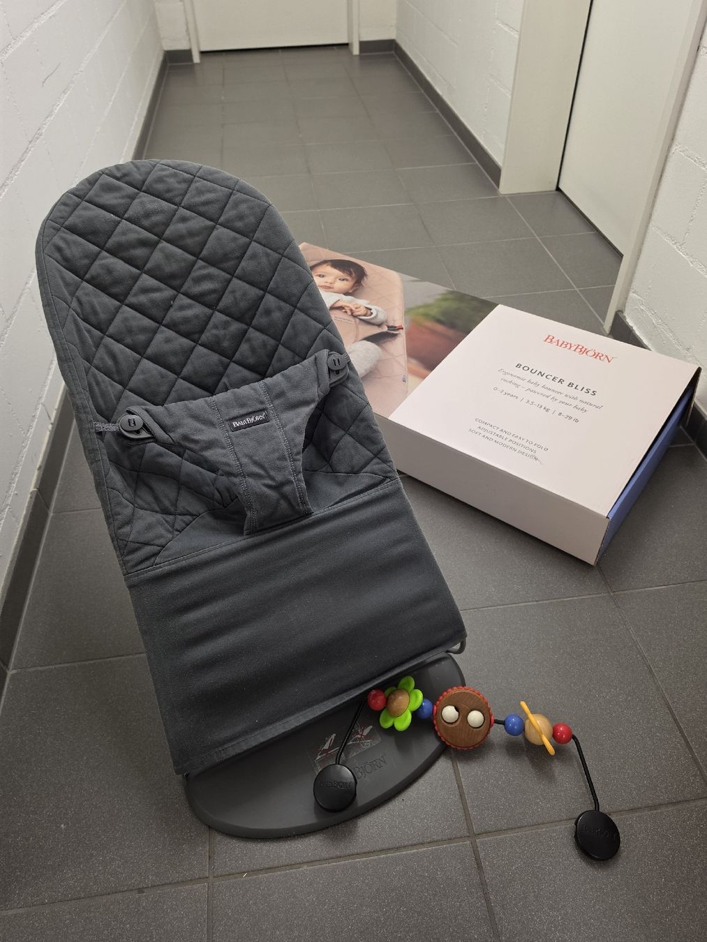 Babybjörn Sdraiette & Sdraiette a dondolo: Babybjörn Wippe + Spielbogen – Usato da Steinmaur venduto da DS89