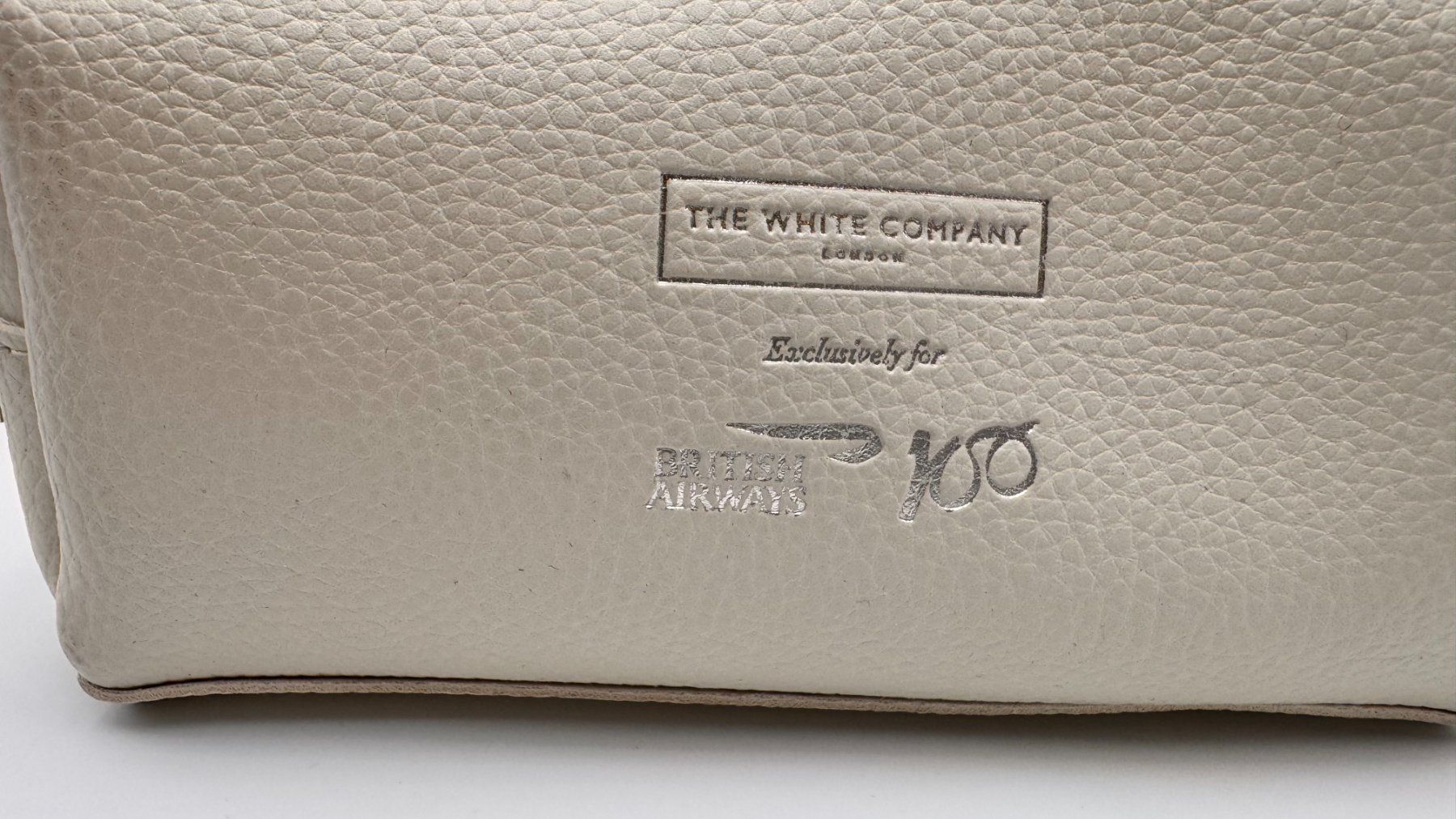 Custodie per cosmetici: British Airways Business Class Amenity Set – Nuovo e nell'imballaggio originale da Jonen venduto da FrankWisnewski 1