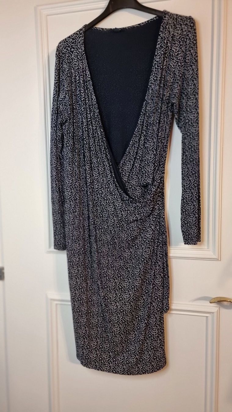 Vestiti: Kleid Größe L/XL – Usato da Wald ZH venduto da Martin79 4