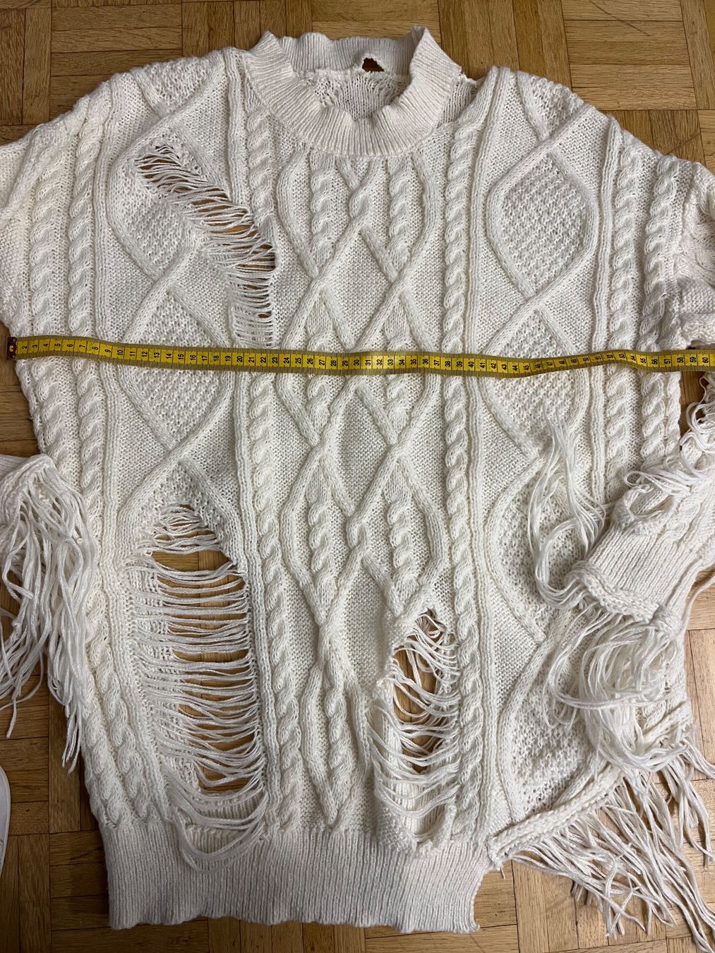 Pullover & Sweatshirts: New stylish sweater size M/L – Neu (gemäss Beschreibung) aus Chêne-Bougeries von Seetooyoo 1