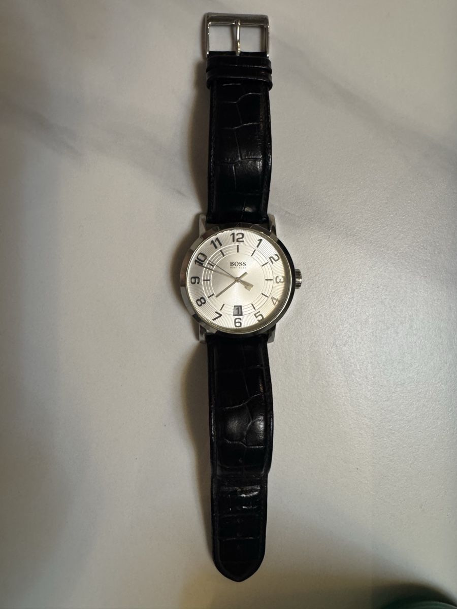 Hugo Boss Armbänder & -reifen: Herrenuhr Hugo Boss mit Lederband  – Gebraucht aus Stetten AG von Dekis-Tradingcards 3