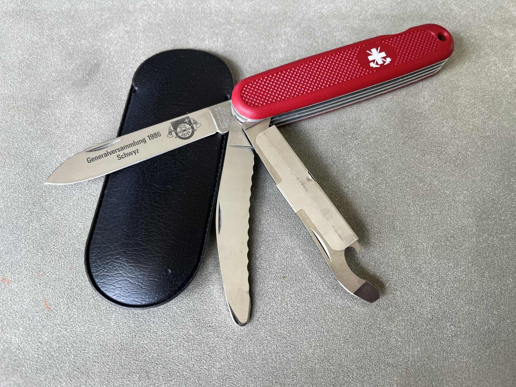 Victorinox Coltelli tascabile: Victorinox Fireman 108mm – Nuovo (secondo la descrizione) da Oftringen venduto da btt_ddb9