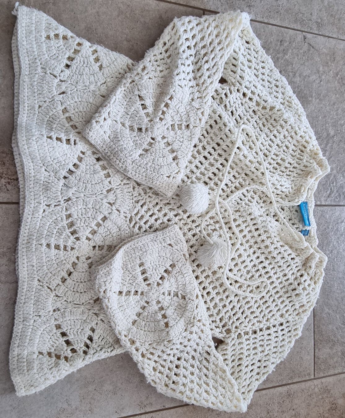 Lotti & Set di vestiti: Kleiderset Mädchen gr.122 – Usato da Grossdietwil venduto da GNOM313 1